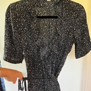 DVF Wrap Dress Size 6, Black & White Print